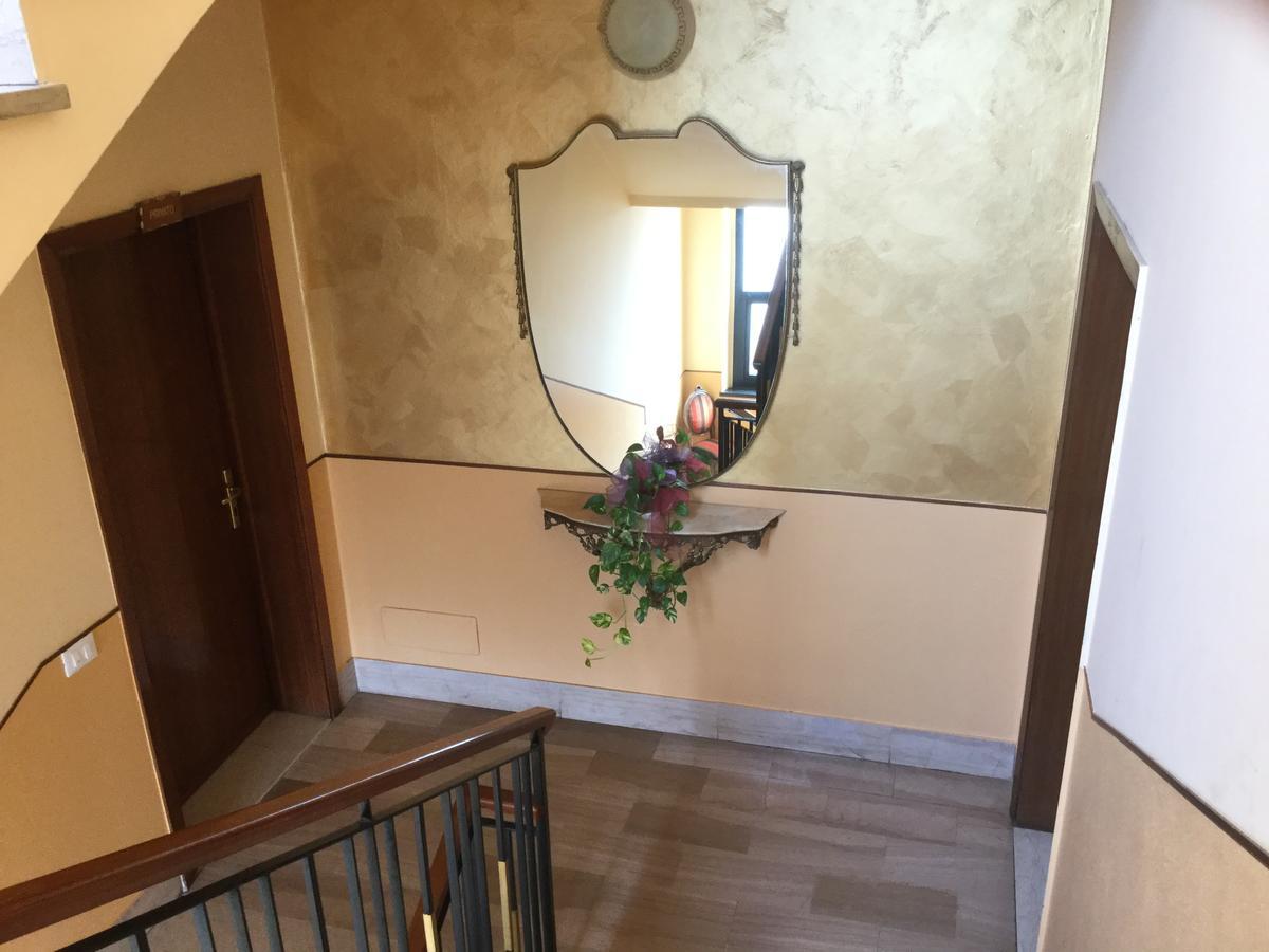 Albergo Diana Legnaro Εξωτερικό φωτογραφία